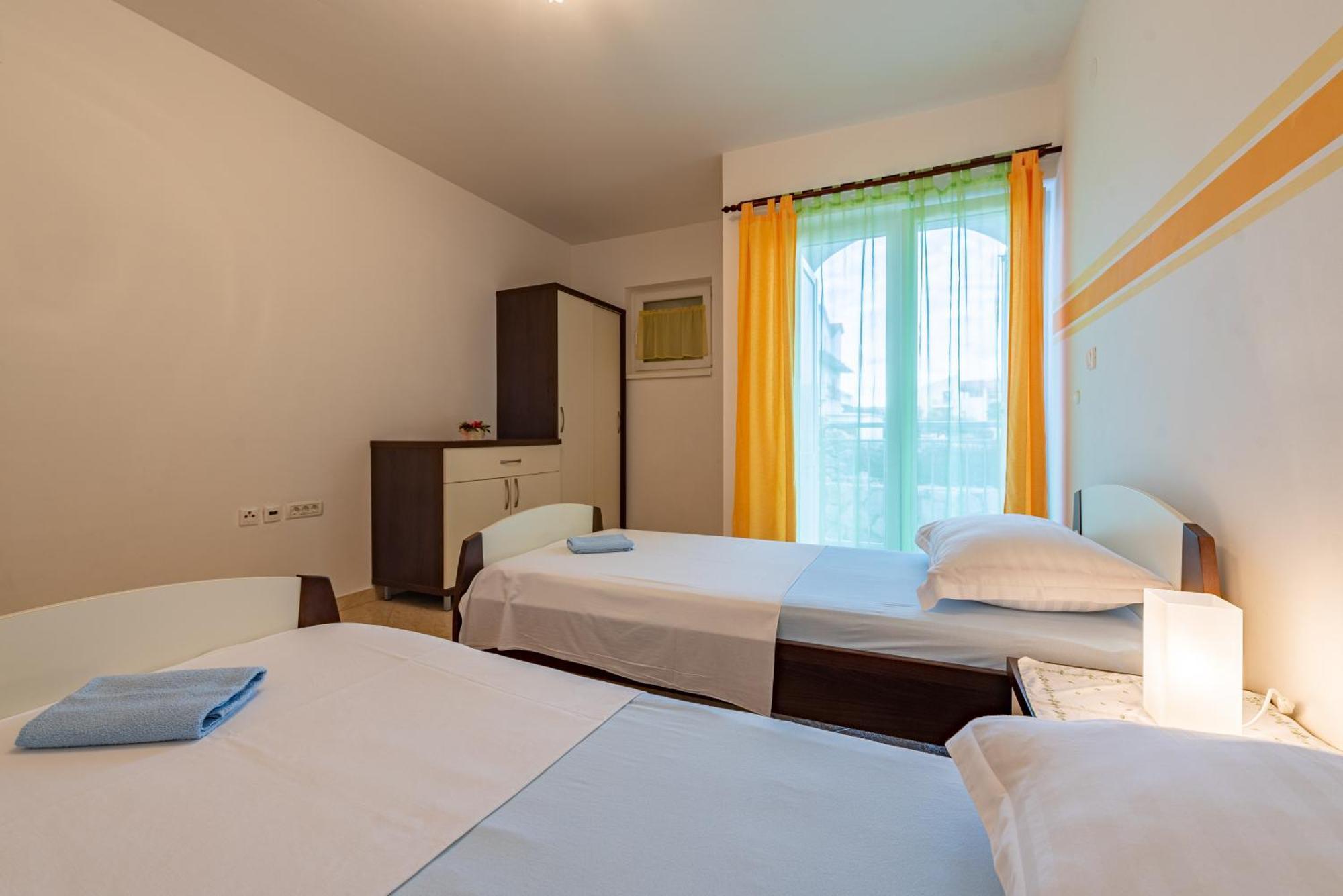 Apartmán Haus Toni Ražanac Exteriér fotografie