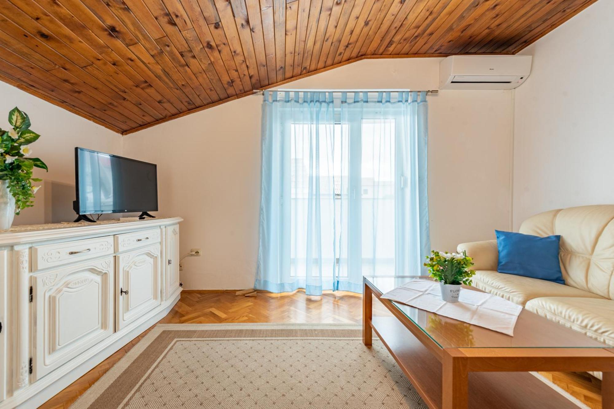 Apartmán Haus Toni Ražanac Exteriér fotografie