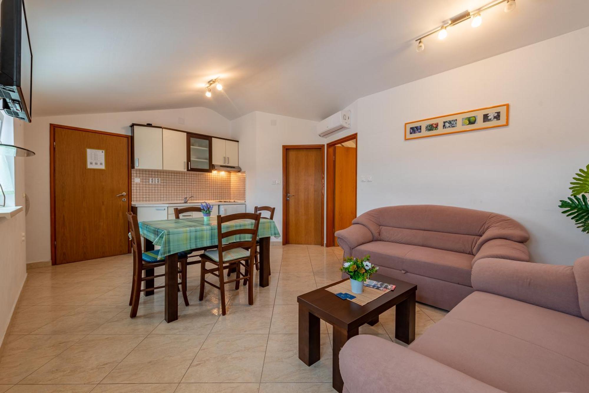Apartmán Haus Toni Ražanac Exteriér fotografie